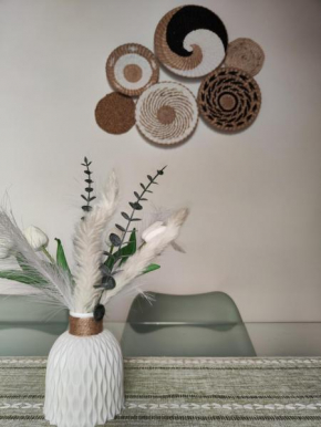 Viridi Chic Home